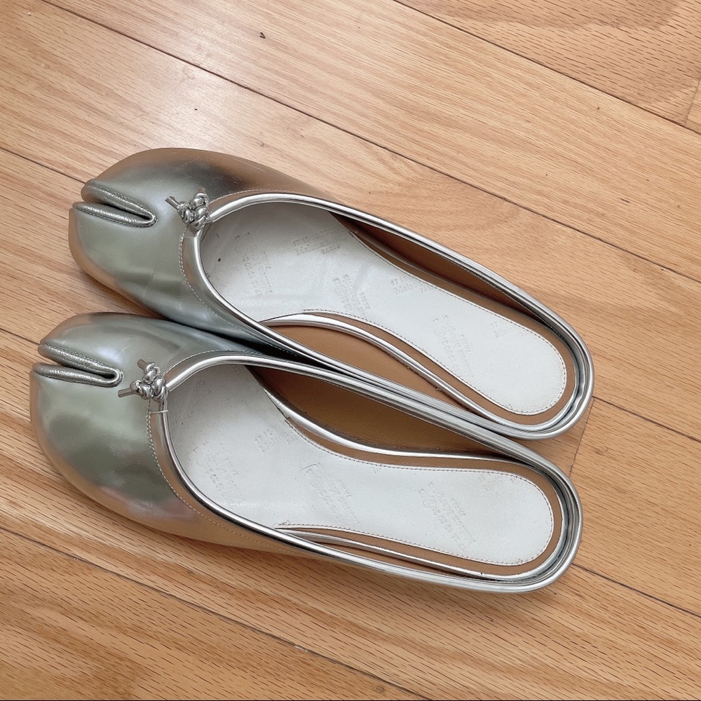 Maison Margiela Iridescent Tabi Slides lookalike